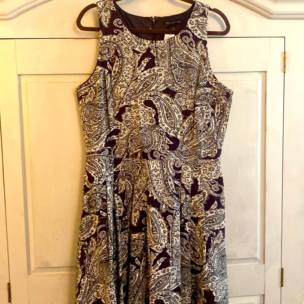 Banana Republic paisley well made dress with tags size 14.